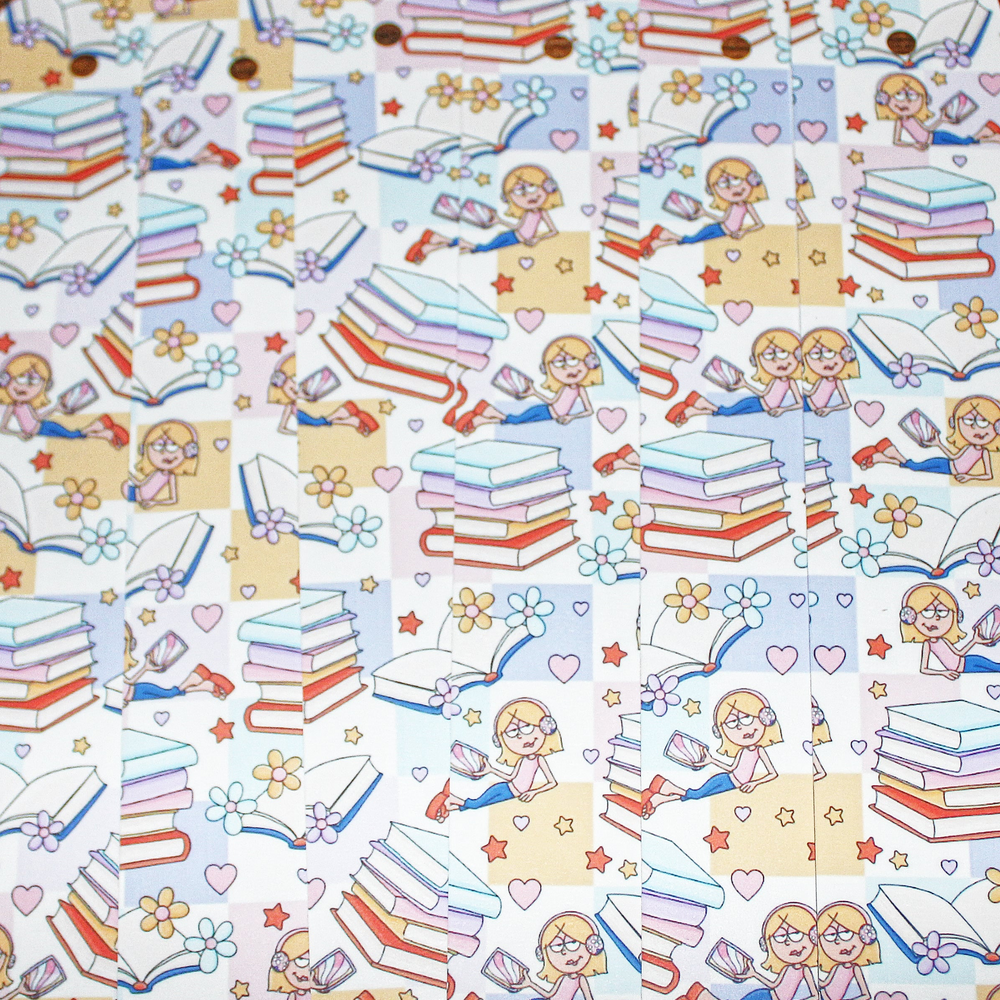 Pattern of Lizz reading books with colourful illustrations on a white background