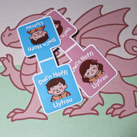 Load image into Gallery viewer, Dwi’n Hoffi Llyfrau – Welsh Magnetic Bookmark
